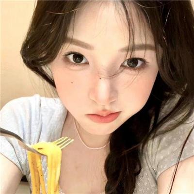帅哥娇娃